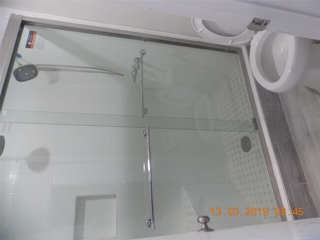 Building Photo - 9411 Bassoon Dr