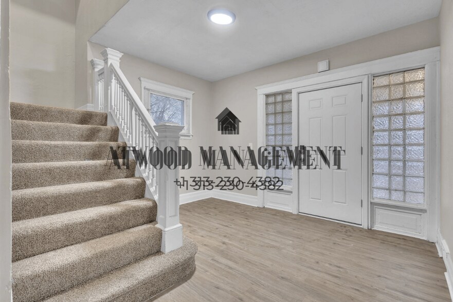 Building Photo - This beautifully updated 3-bedroom, 1-bath single-family home is ready for move-in!