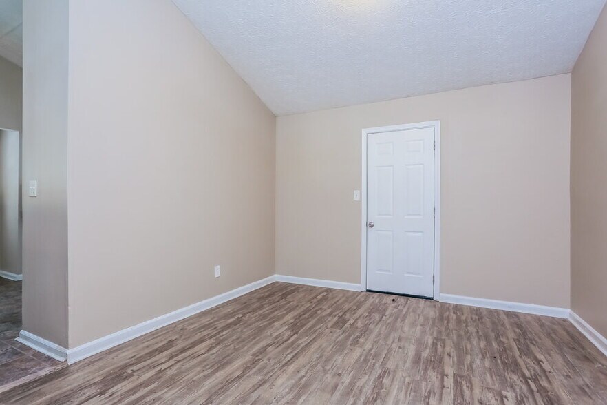 Building Photo - 900 Turtle Bend Ln