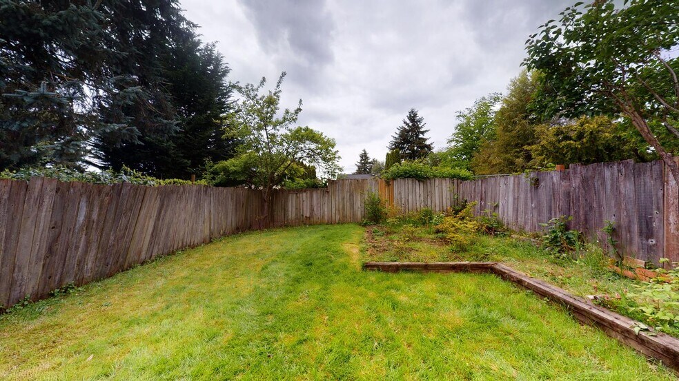 Building Photo - Striking Cedar Park home with easy access ...