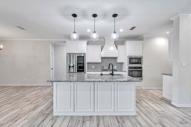 Building Photo - 3741 Alnwick Dr