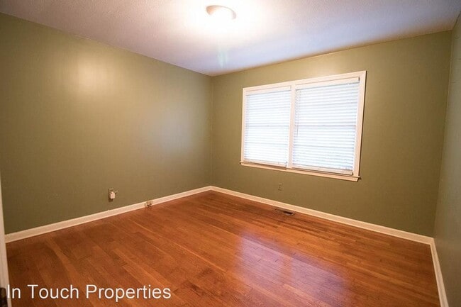 Building Photo - 3 br, 2 bath House - 2305 Jerry Jones Dr