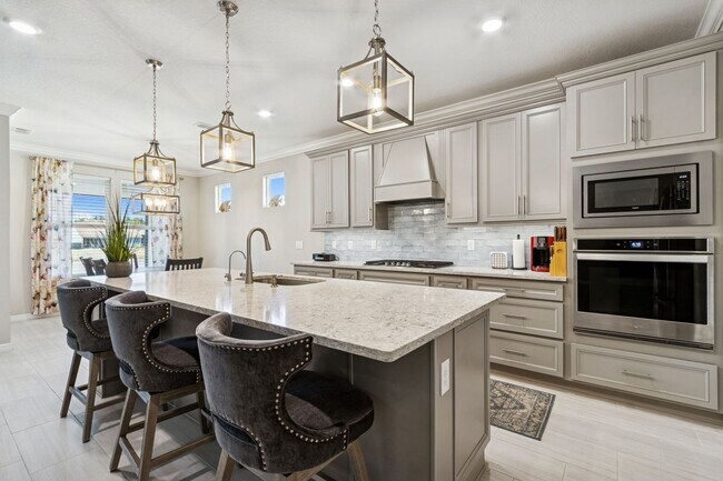 Building Photo - Discover the Ideal 55+ Lifestyle!