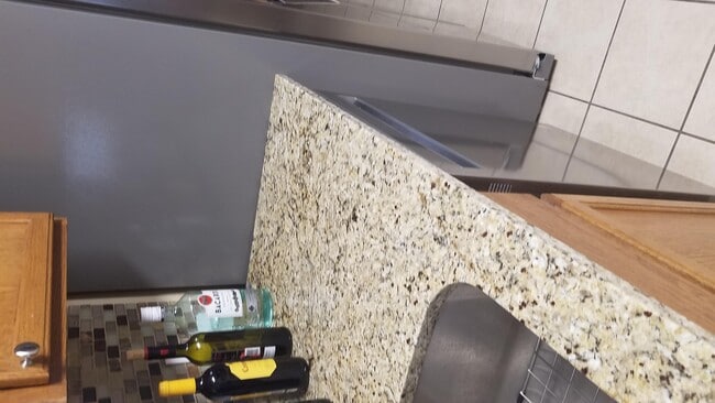 Granite Kitchen n BA Counters - 130 Easy St