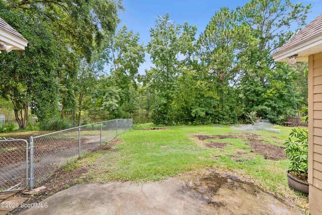 Building Photo - 53 Deer Ln