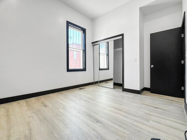 Building Photo - 2325 Reisterstown Rd