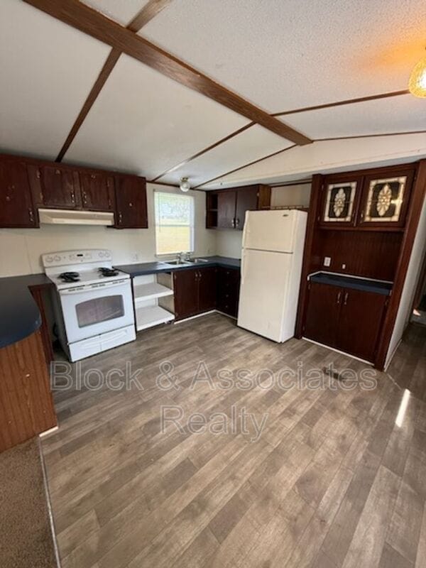 Building Photo - 1066 Worthville Rd