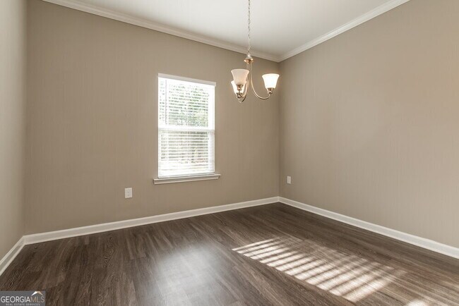 Building Photo - 93 Moss Way