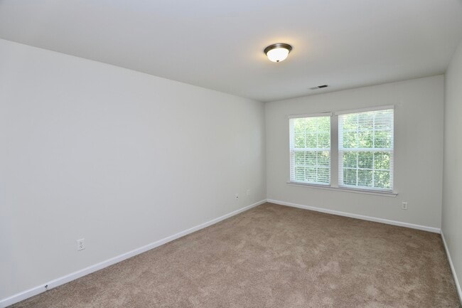 Building Photo - 1761 Nicholas Dr