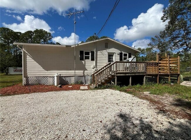 Building Photo - Charming 3BR House in Bunnell