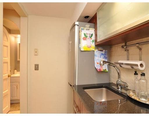 Building Photo - 124 Beacon St