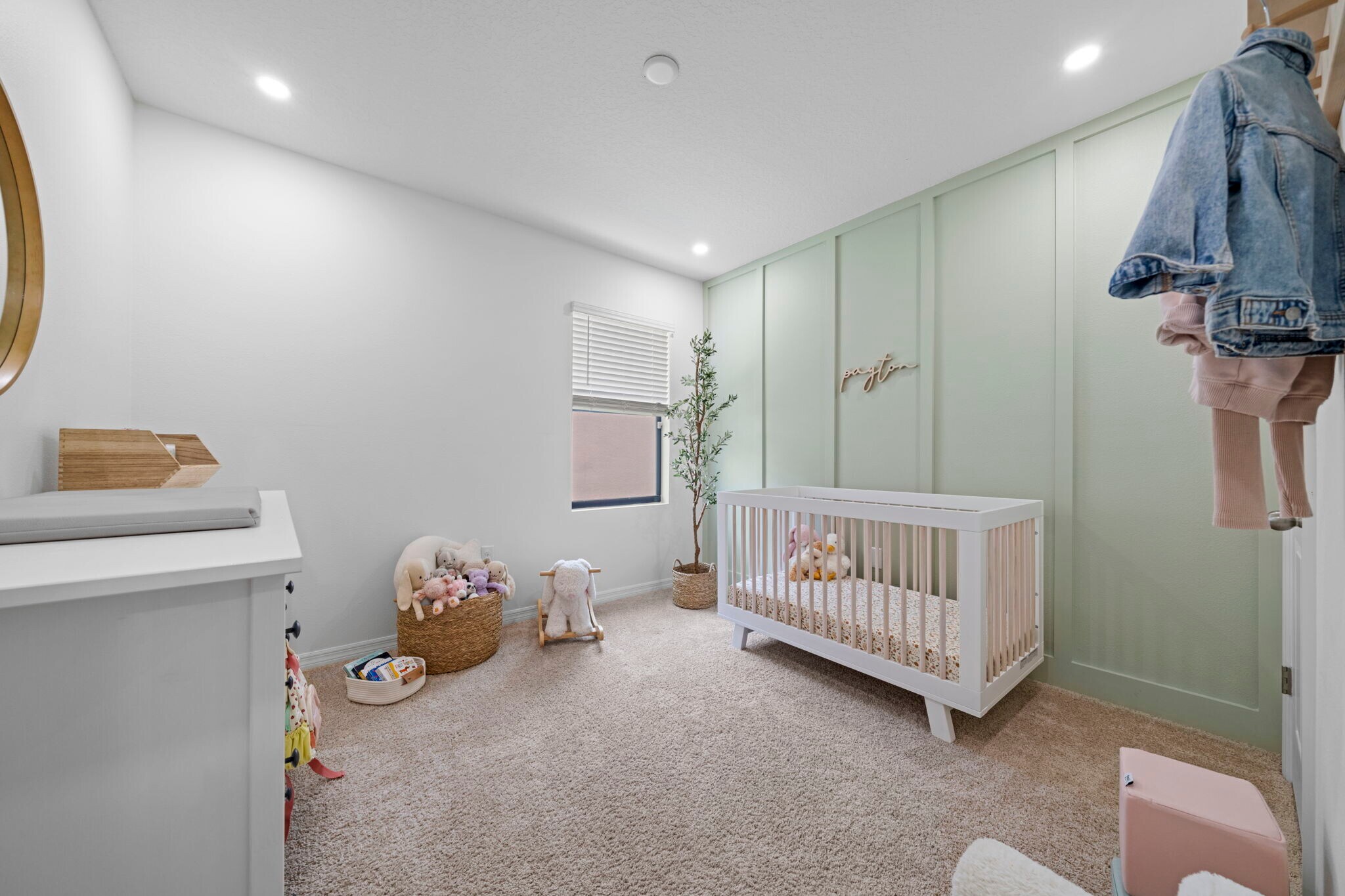 Building Photo - 1893 Capital Dr SE