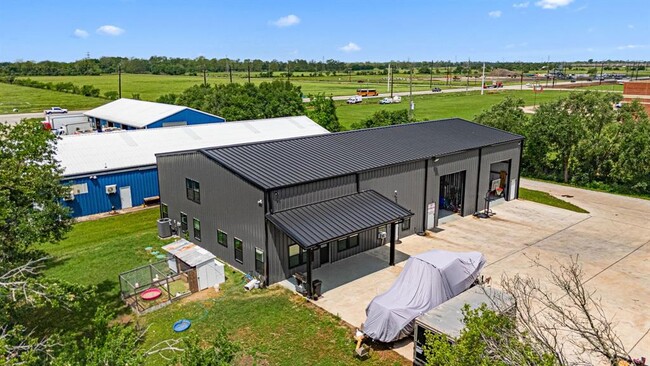 Building Photo - 4008 Farm to Market Rd 723