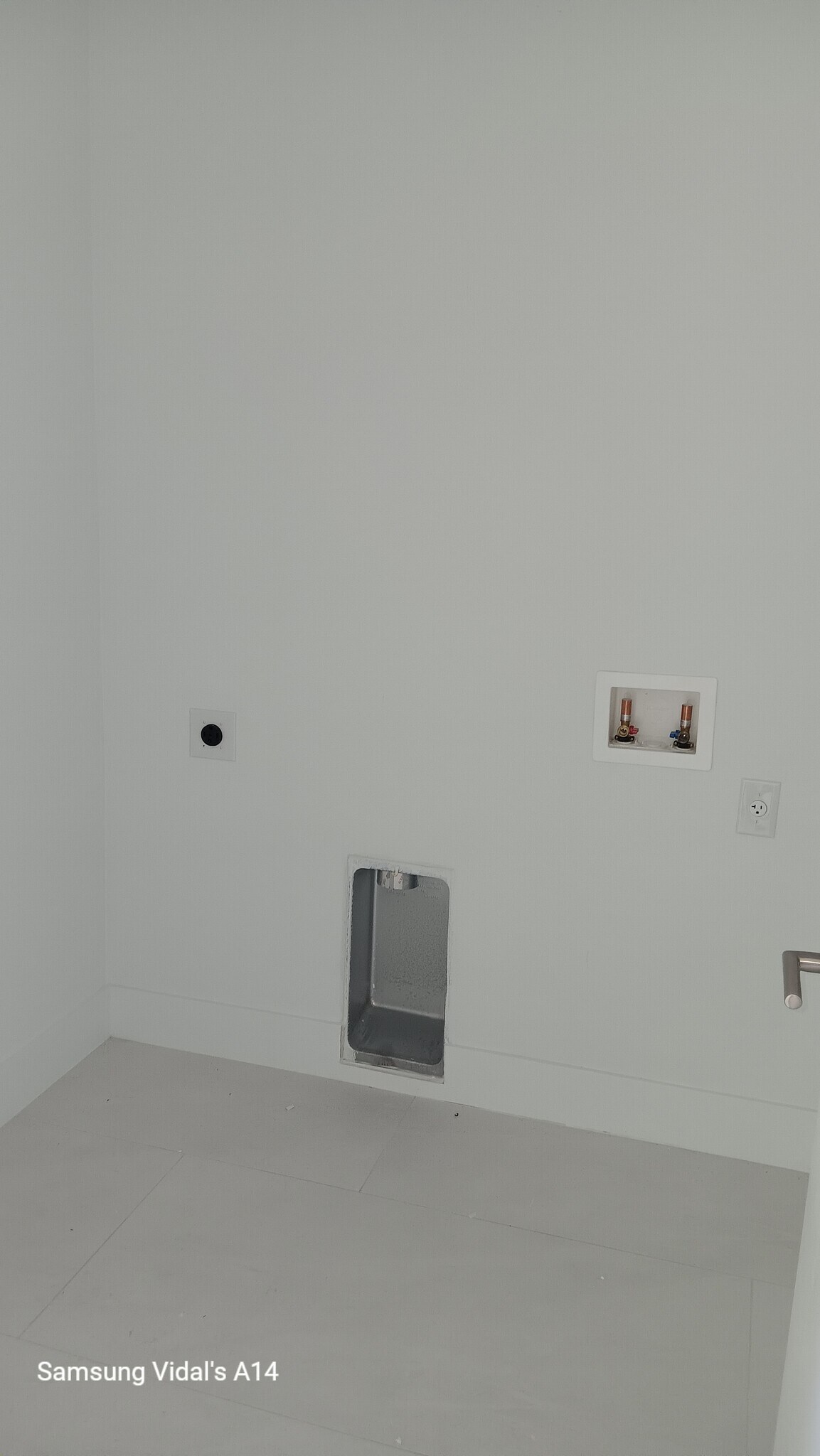 Building Photo - 155 Flanders St
