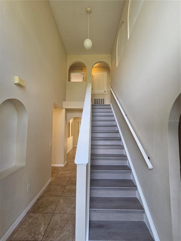 Building Photo - 9442 Water Fern Cir