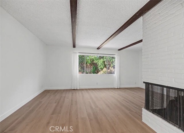 Building Photo - 4413 Canoga Dr