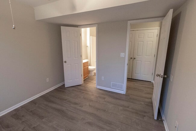 Building Photo - 3910 Snowy Owl Dr