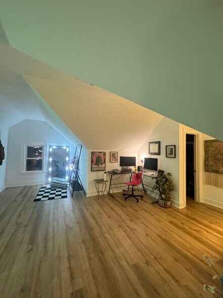 Primary Photo - 1683 Eddington Rd