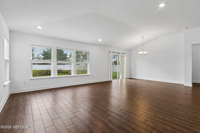 Building Photo - 15929 Hutton Ln