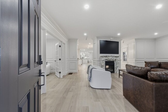 Building Photo - 959 Chestnut St