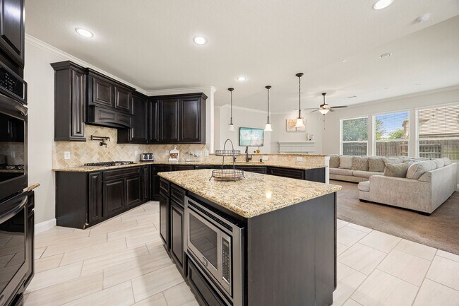 Building Photo - 9338 Taylor Cliff Ln