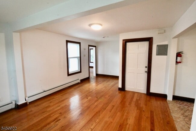 Building Photo - 238 Claremont Ave