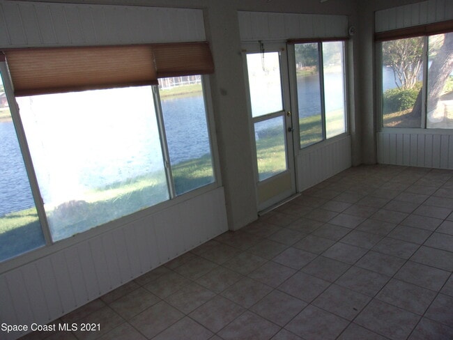Building Photo - 3908 Upmann Dr