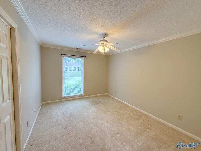 Building Photo - 106 Teal Park Ln