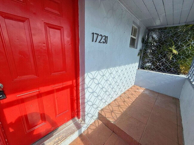 Building Photo - 17231 NW 37th Ave