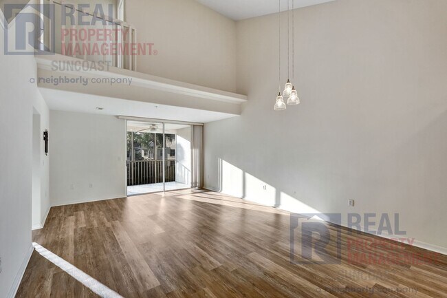 Building Photo - 4220 Players Pl