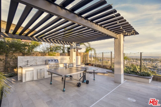 Building Photo - 20124 Piccadilly Ln