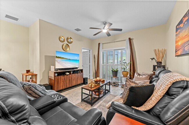Building Photo - 3043 Grandiflora Dr