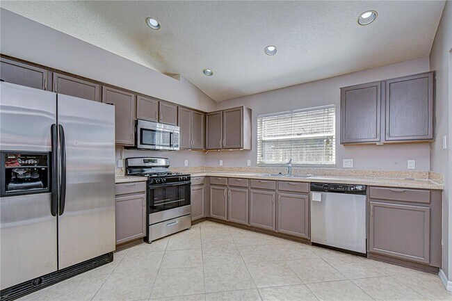 Building Photo - 29019 Old Marsh End