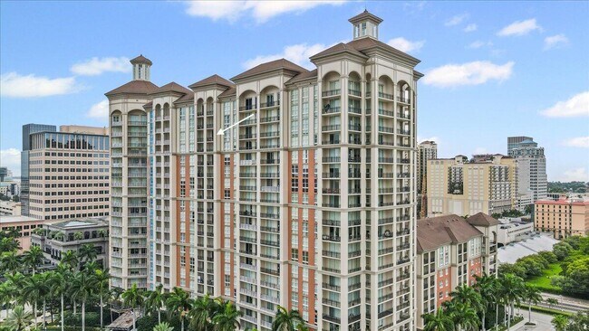 Building Photo - 550 Okeechobee Blvd