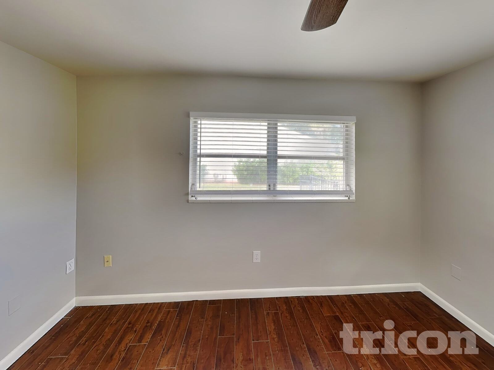 Building Photo - 1006 Barton Blvd