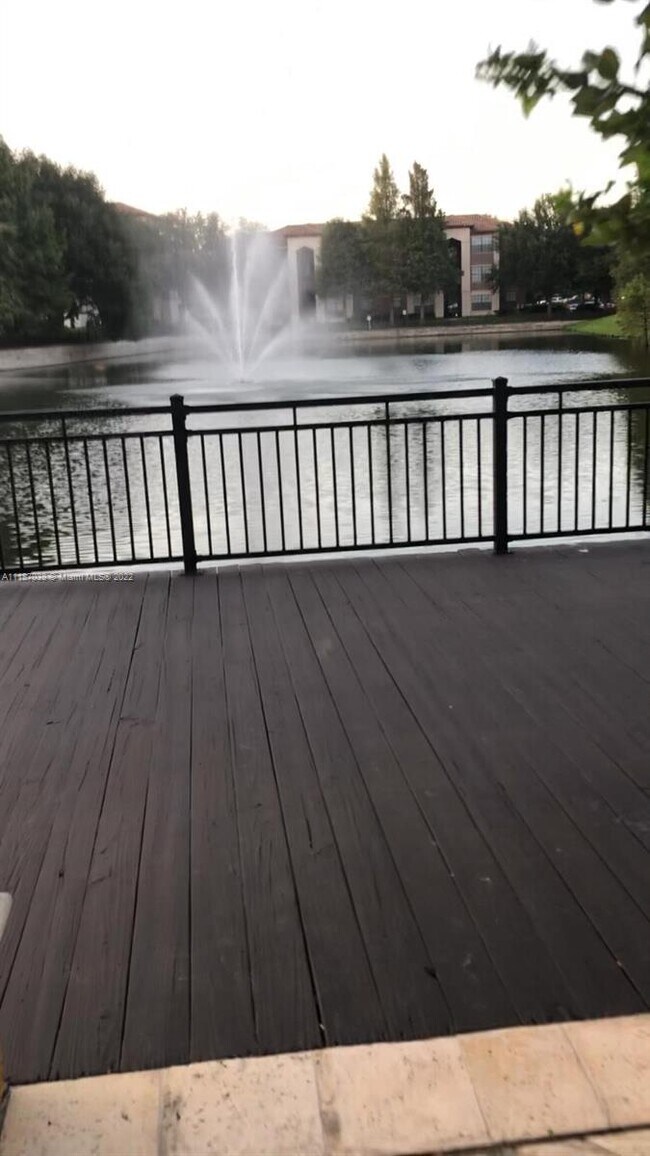 Building Photo - 6141 Metrowest Blvd