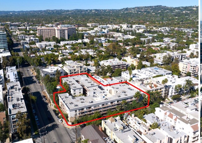 Building Photo - 141 S Clark Dr