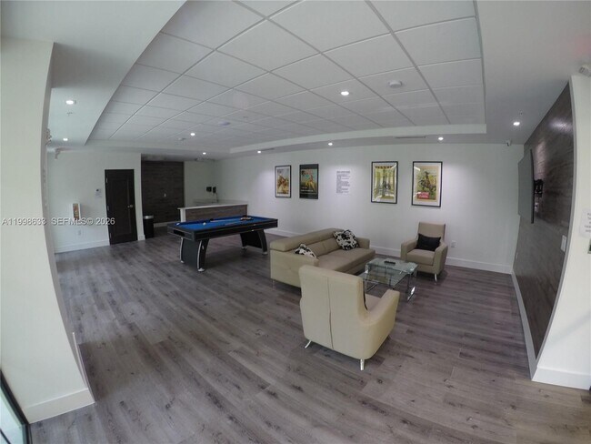 Building Photo - 4100 SW 64th Ave