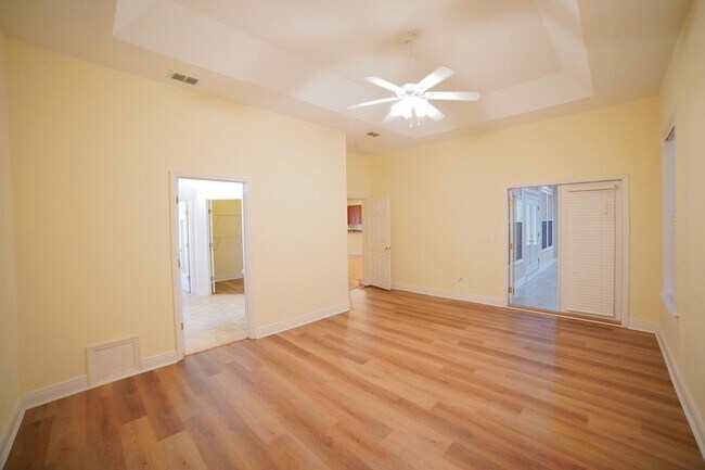 Building Photo - 1155 Sandler Ridge Rd