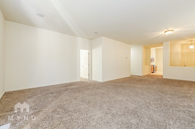 Building Photo - 5518 Spandrell Cir