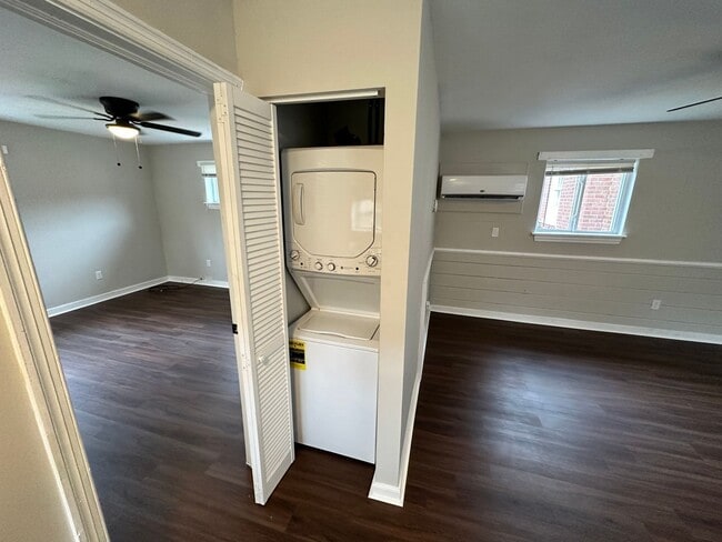 Building Photo - 3509 Park Ave