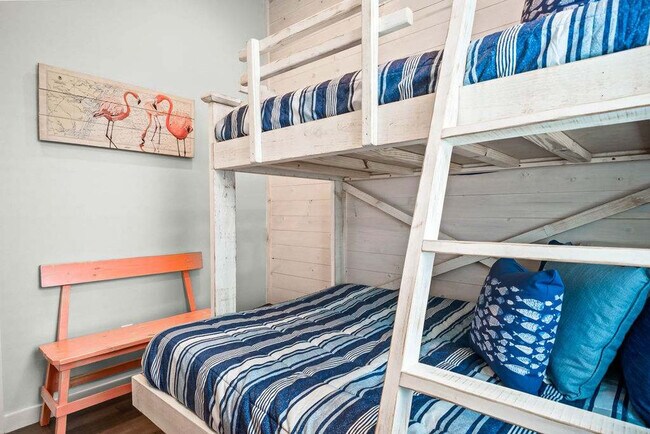 Building Photo - 5497 TX-361