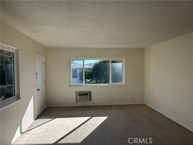 Building Photo - 2158 La Canada Crest Dr