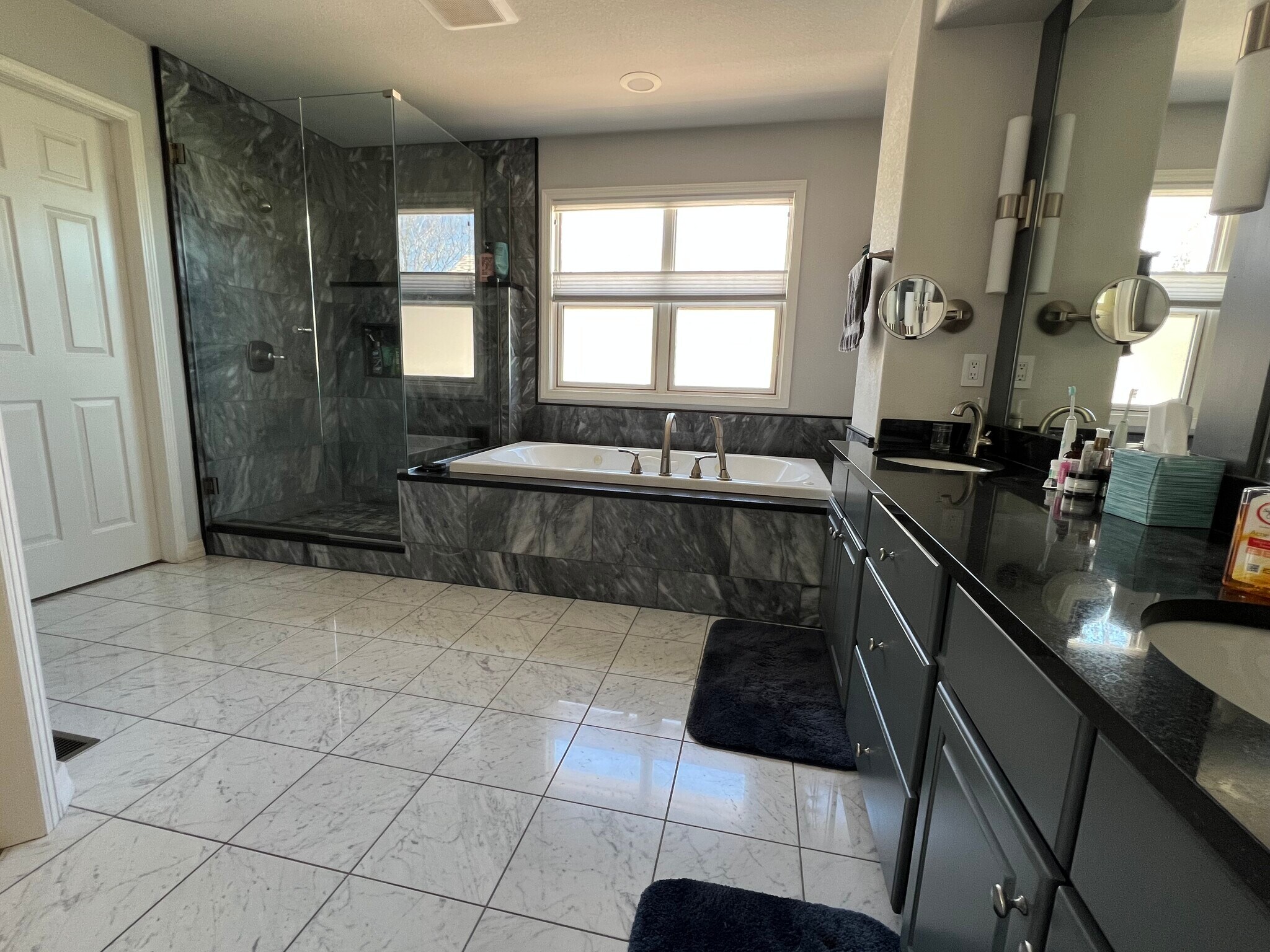 Master Bathroom - 4150 S Hampton Cir