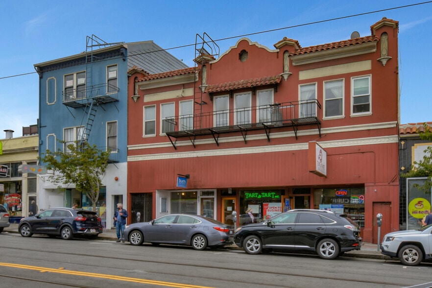 Frontage - 635 Irving St