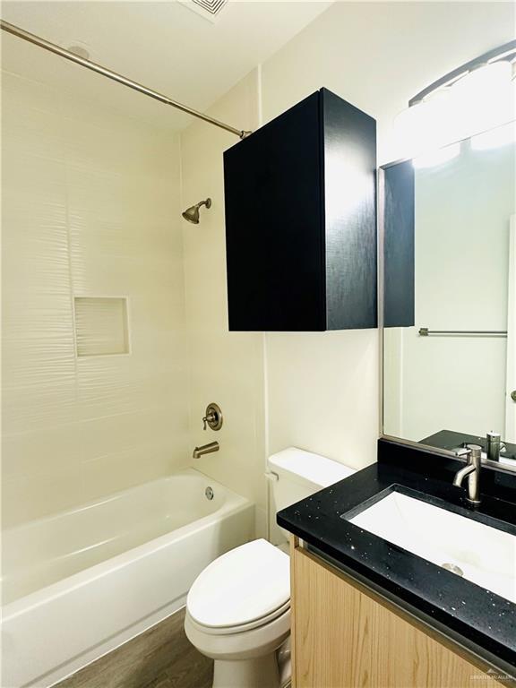 Building Photo - 13 N 39th St