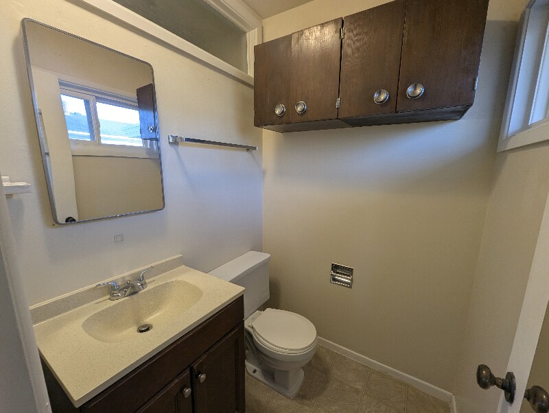 Building Photo - 20 Loch Lomond Ln