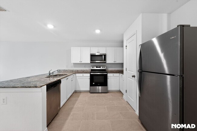 Building Photo - 18118 Sullivan Ave