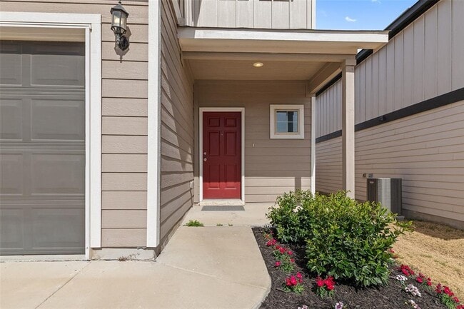 Building Photo - 201 Katie Elder Dr