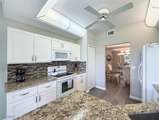 Building Photo - 15054 Tamarind Cay Ct